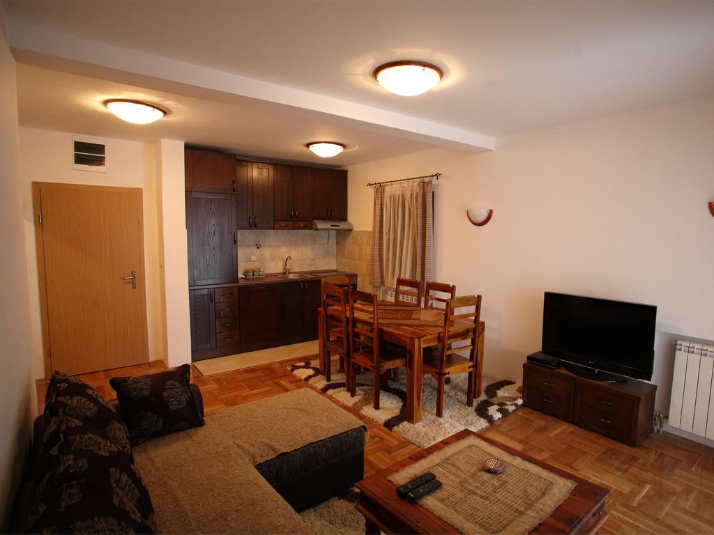 זבליאק Family Apartments חדר תמונה